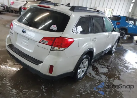 2012 Subaru Outback 2.5I Limited z USA, uszkodzony, nr VIN 4S4BRCKC6C3284613